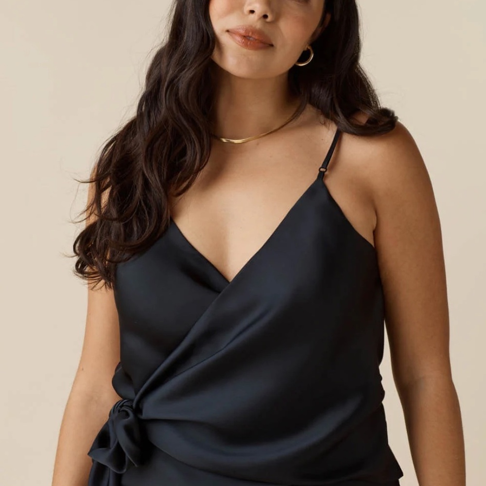 Vetta The Convertible Satin Wrap Tank